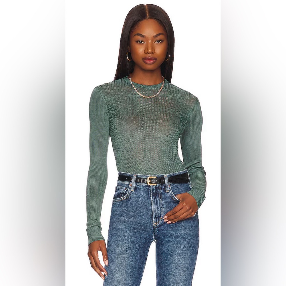 Free People H20 Crew Pullover. Nwt